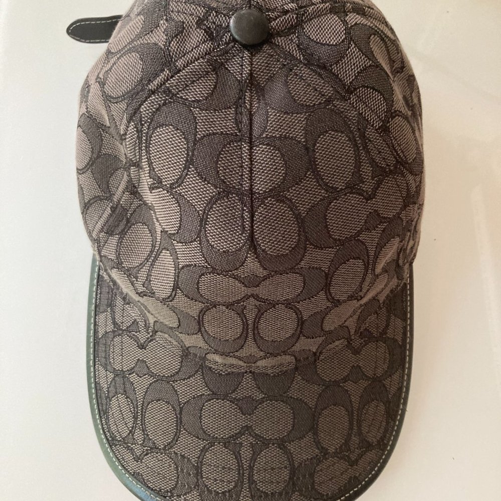 Unisex Cap with C letter